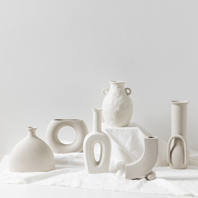 Matte Ceramic Vase — Nordic Minimalist Sculpture.