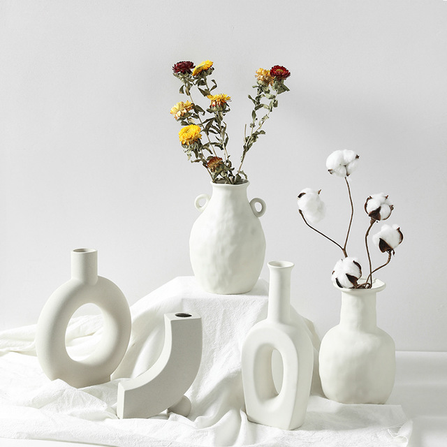 Matte Ceramic Vase — Nordic Minimalist Sculpture.