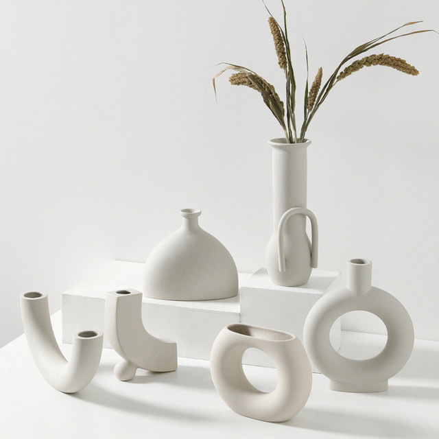 Matte Ceramic Vase — Nordic Minimalist Sculpture.